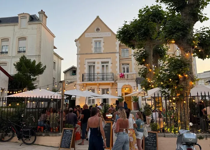 ALFRED HOTELS Les Halles