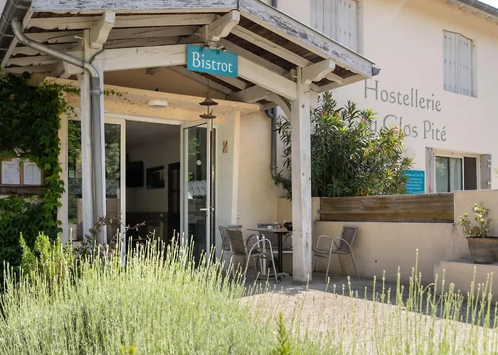 Logis Hotel Le Clos Pite