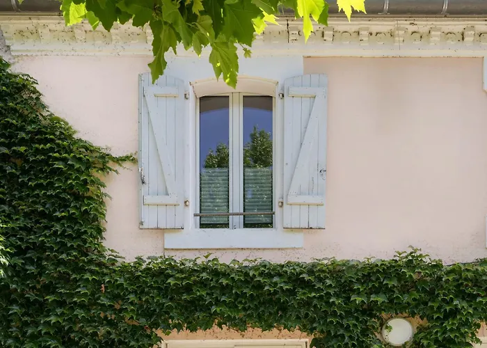 Logis Hotel Le Clos Pite
